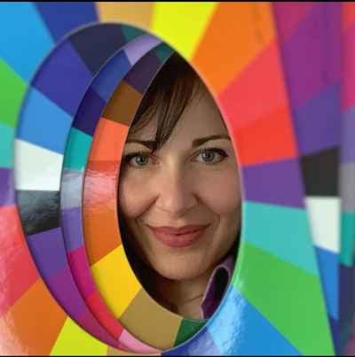 Sara Caso - Consulente di Immagine operativa a Milano, Lodi e Pavia. Specializzata in Armocromia, Body Shape e Facial Shape