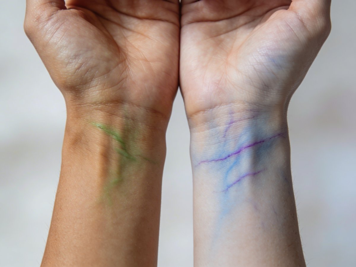 Illustrazione del test delle vene per determinare il sottotono della pelle